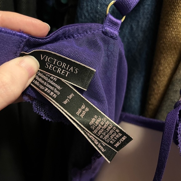 Victorias Secret Very Sexy Push Up Bra 38C - Picture 6 of 6